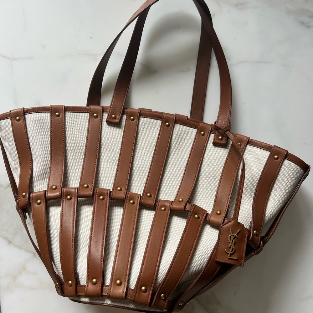 NWT Saint Laurent Beatrix calfskin/canvas cut out tote